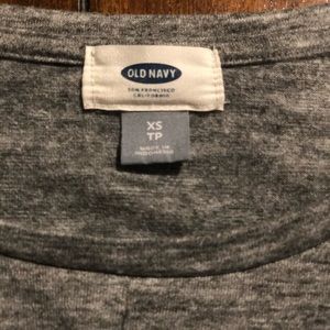 Old Navy Basic Gray tee